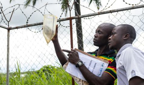  Shaka and Mohamed attend the weather gauge 