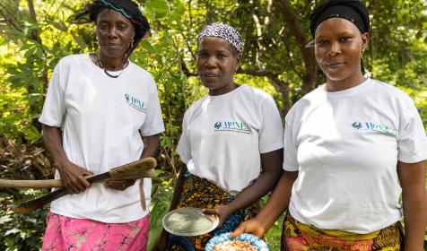 Kariatu Sesay, Kadiatu Kamara and Mabintey Bangura 